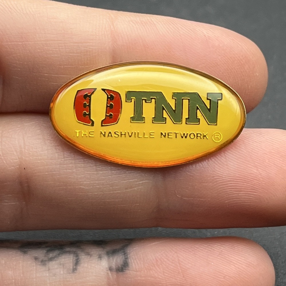 TNN The Nashville Network TV Tennessee Lapel Hat Pin